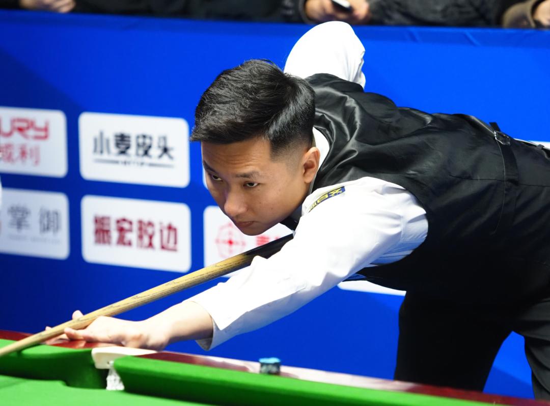 爱德华兹30分库里23分 森林狼大胜勇士4连胜.